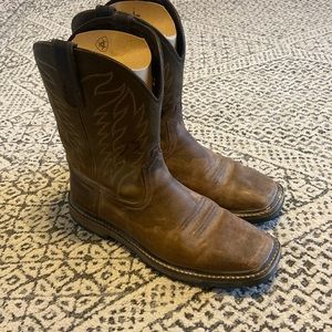 Ariat boots size 11d